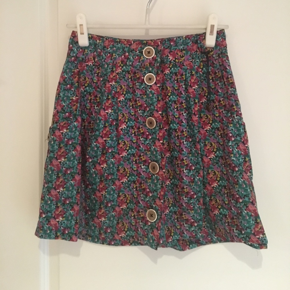 Urban Outfitters floral skirt size M